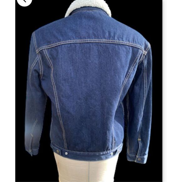 Levis Type III Sherpa Trucker Jacket Sz. S Metal Buttons Iconic - Picture 7 of 16